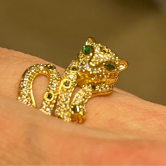 Leopard Gold Plated Emerald Crystal Eyes & Pave Cubic Zirconia Ring | Sz. 7.5 - Picture 3 of 10